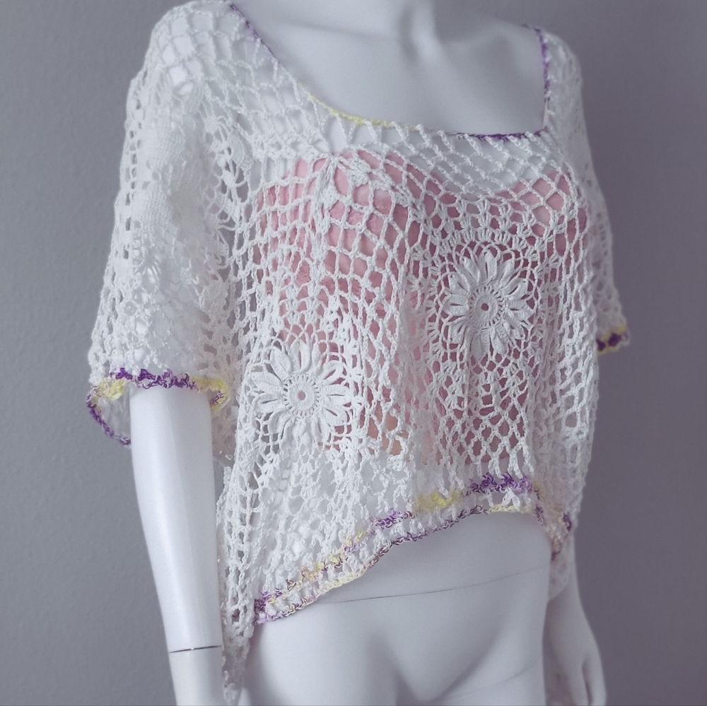Sheer Knit Top • Crochet Lace • High-Low Oversized Vtg Boho • Crop S,M,L